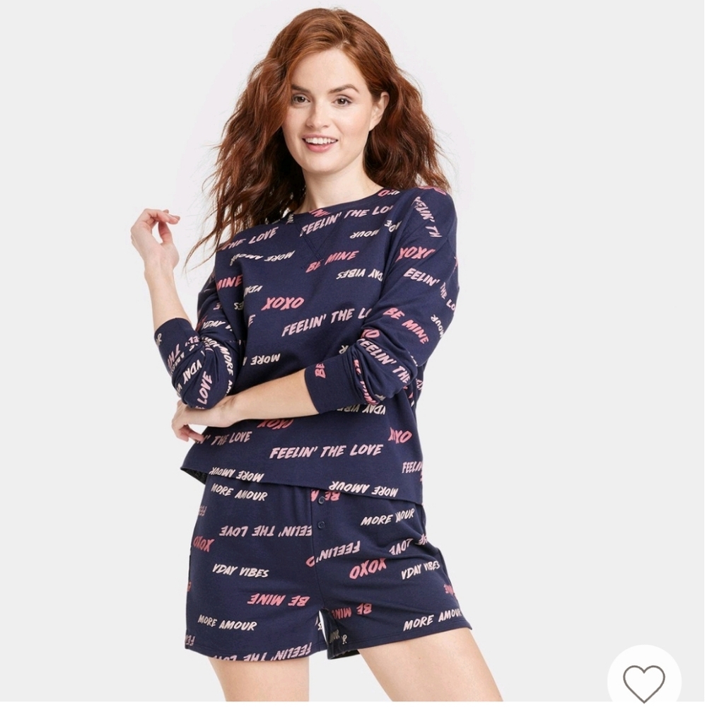 Nwt Womans Valentine's Day Pajama Set